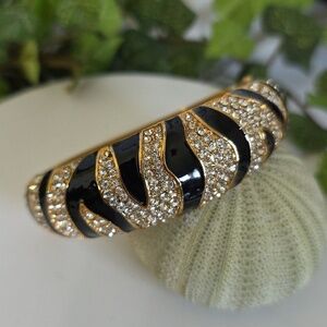 Vintage Gold Black Zebra Print Clamper Hinge Bracelet